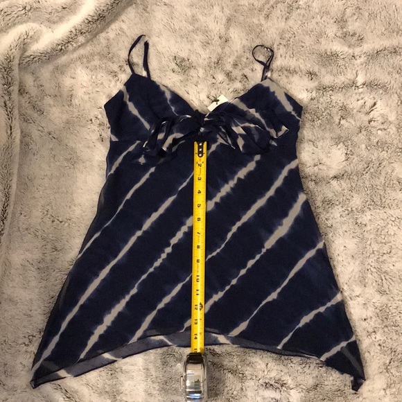 BCBGMAXARIA Women’s Top - Picture 4 of 6